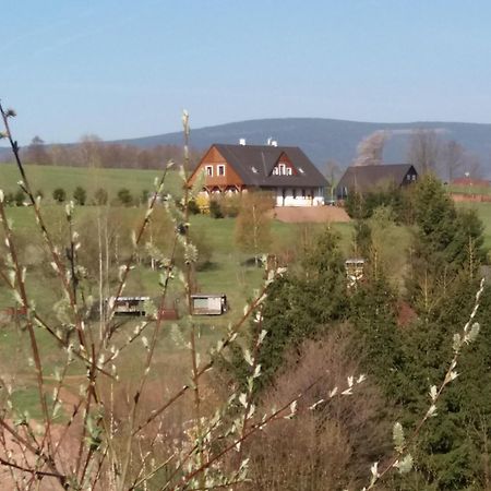 Apartman V Chaloupce Na Vrsku Bernsdorf Exterior foto