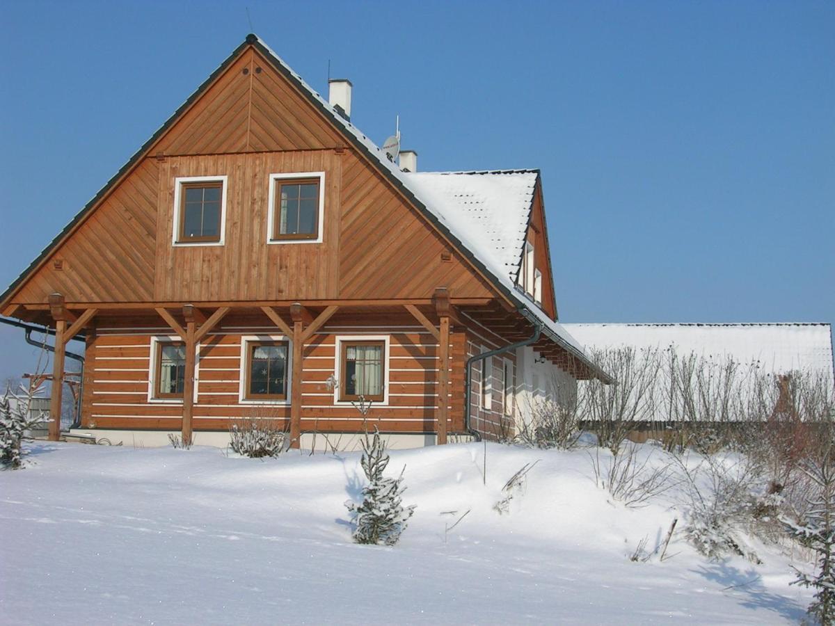 Apartman V Chaloupce Na Vrsku Bernsdorf Exterior foto