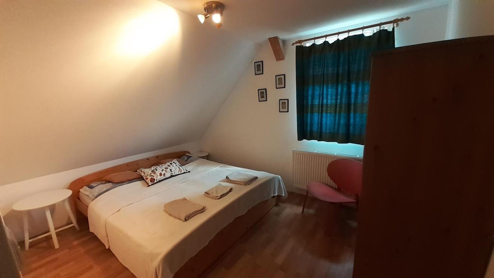 Apartman V Chaloupce Na Vrsku Bernsdorf Exterior foto